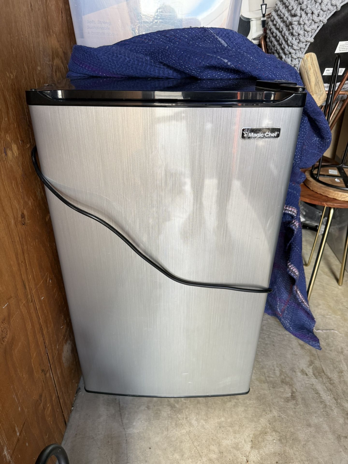 Mini fridge magic chef