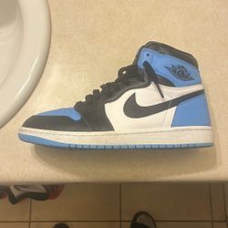 Air Jordan 1 High 'UNC Toe'