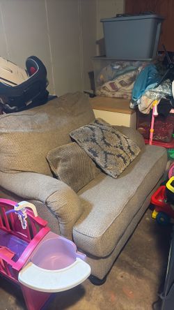 Love seat