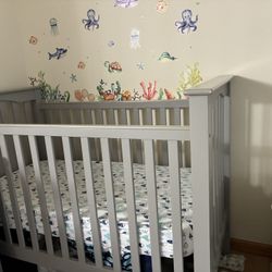 Pottery barn Crib
