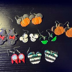 HALLOWEEN EARRINGS. DISNEY