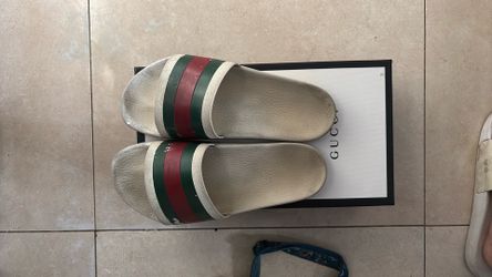 Gucci slides (white) (blanco) with box