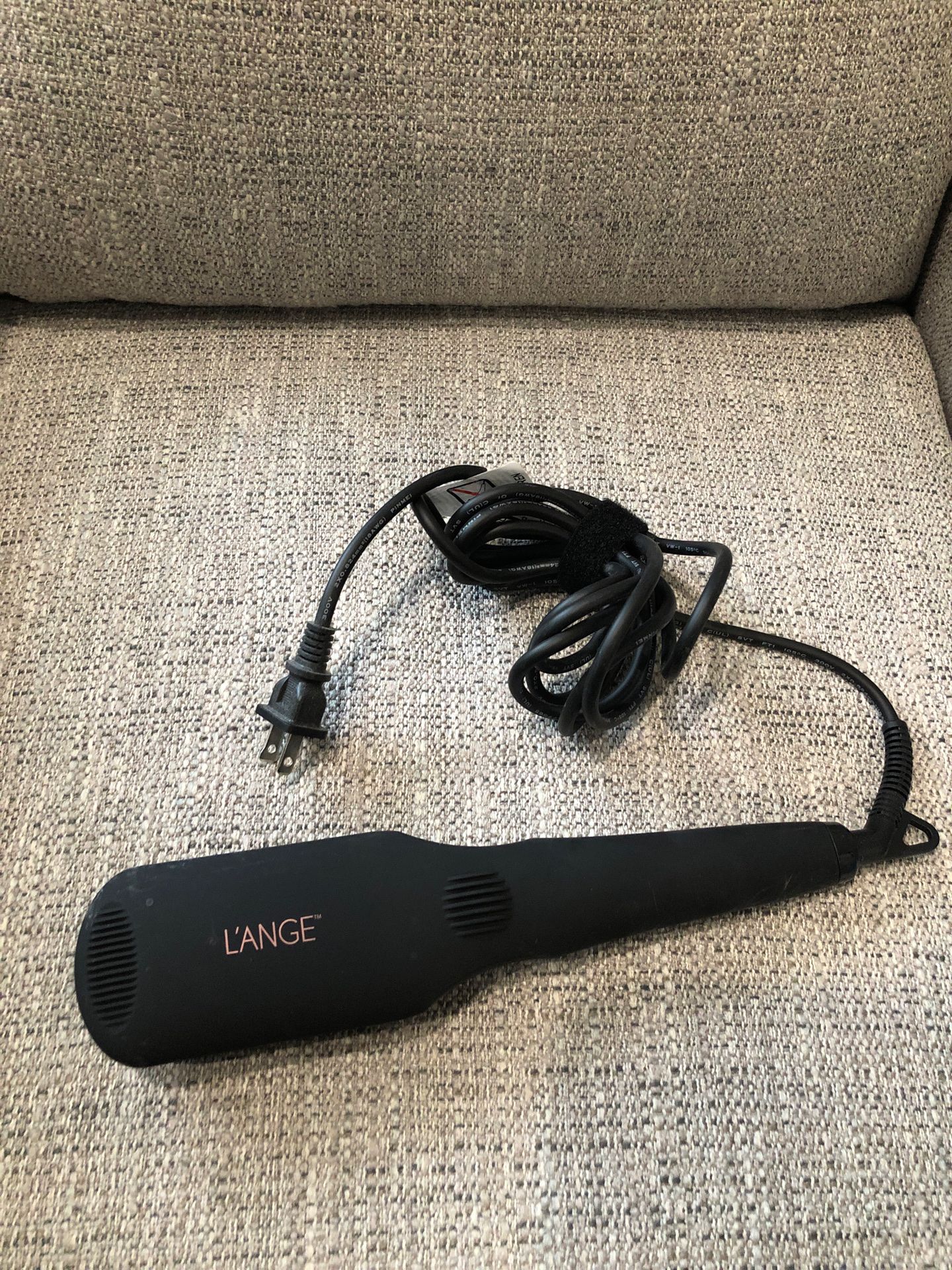 Lange hair straightener brush - never used