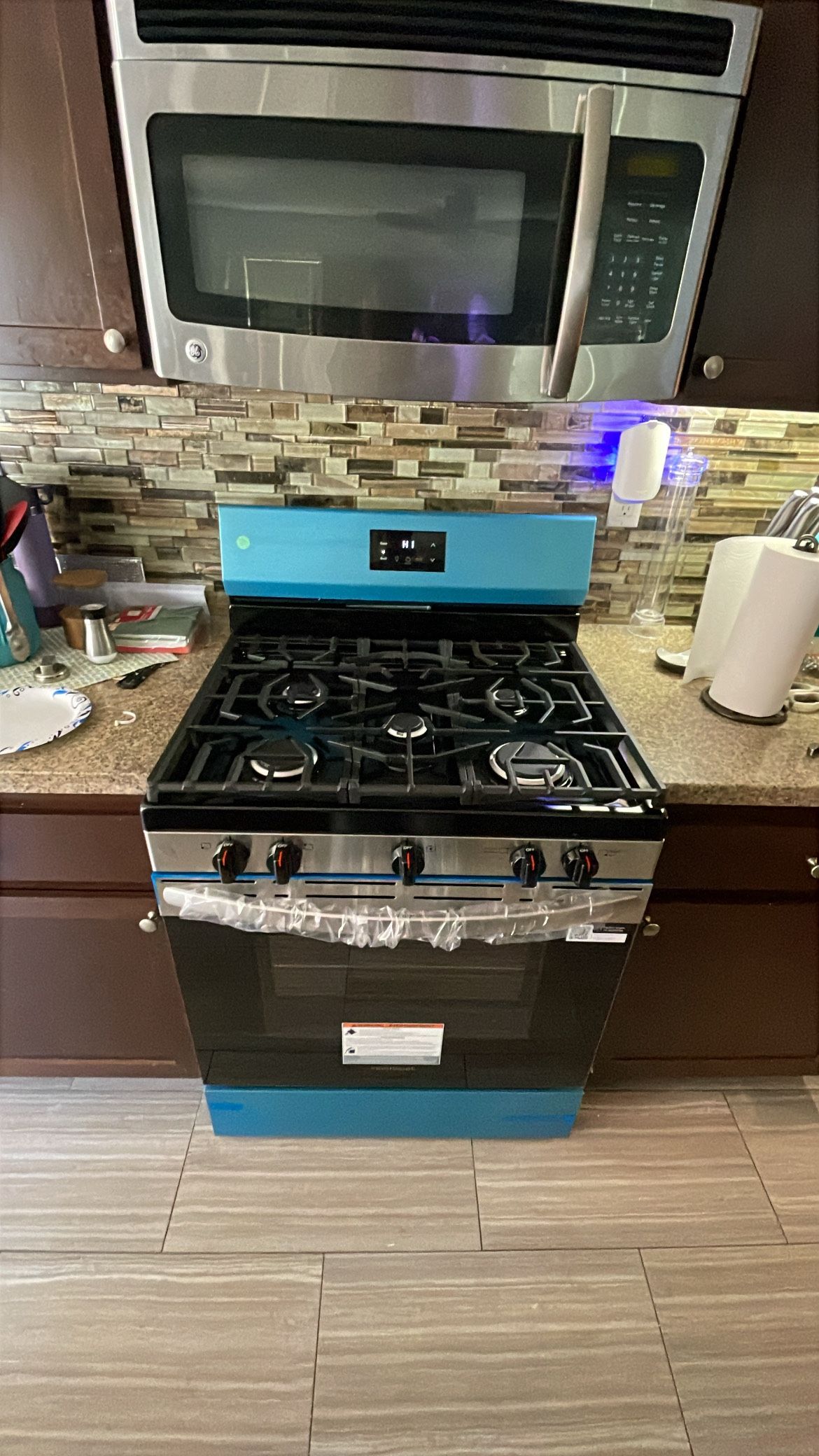 Frigidaire Stainless Steel Five Burner Gas Stove 