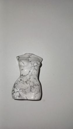 Howlite Goddess Body