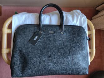 Hugo Boss Leather Laptop bag. Brand New.