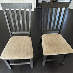 Dinner Table with 4 Chairs 