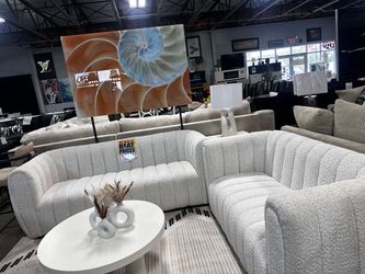 Elegant modern sofa set! 🤍✨ Easy Financing!