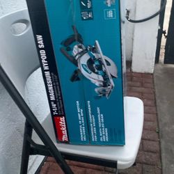 Makita Magnesium Hypeoid Saw