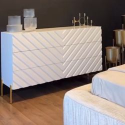 Modern White Dresser , Gold Legs , Beautiful Design, Same Day Delivery 🚚 