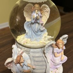 Vintage Sankyo Gold Glitter Globe Angels Music Box Plays Amazing Grace 