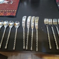 12 Piece Vinci 18/10  Gourmet  Service 