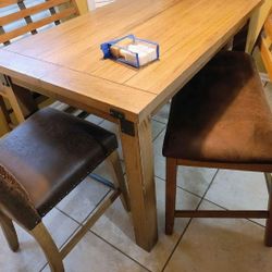 Dining room table