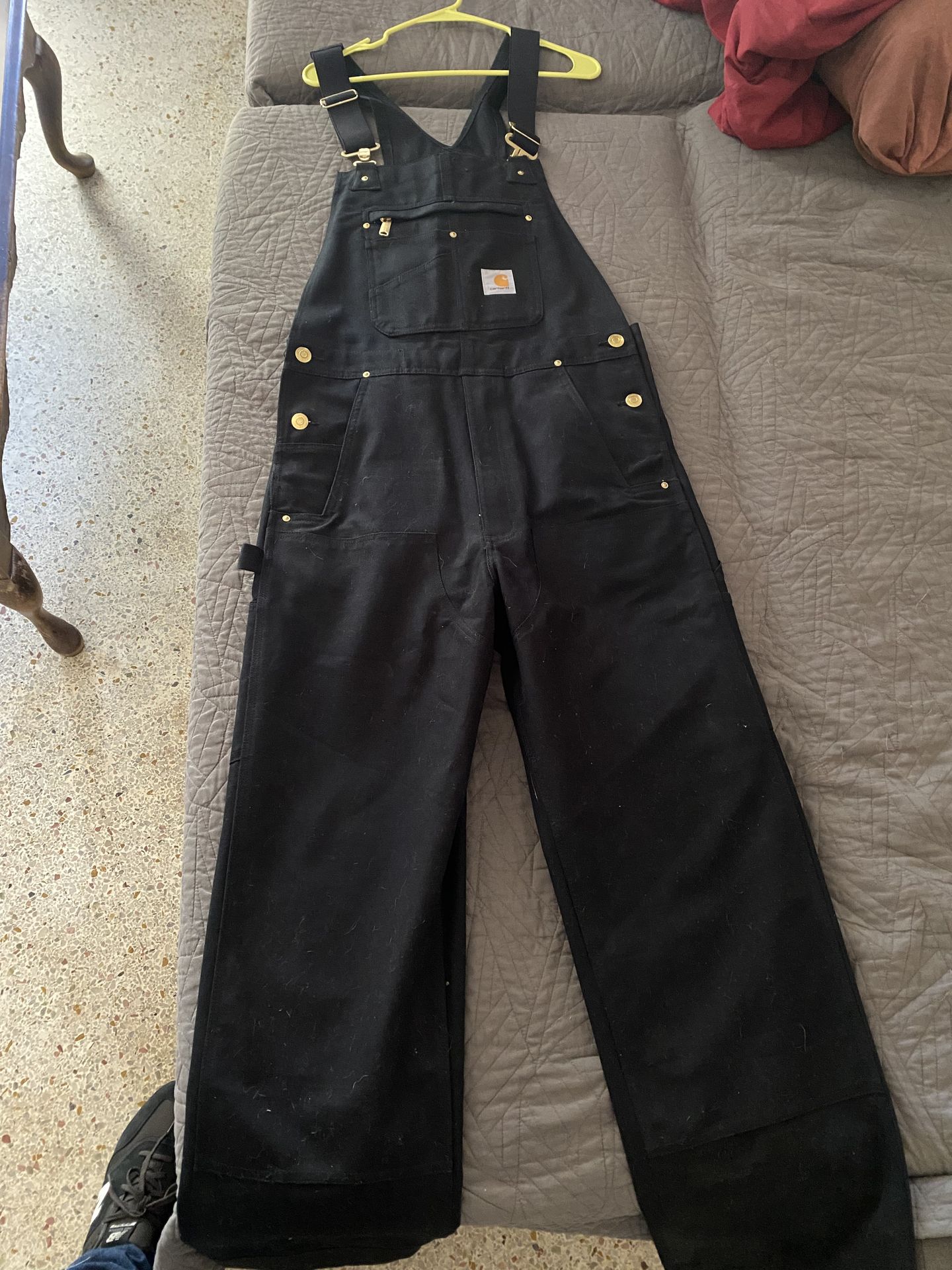 Carhartt overalls brand new 20$