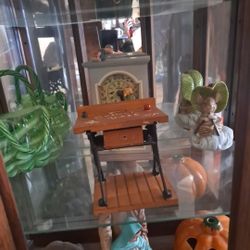 Miscellaneous Figurines