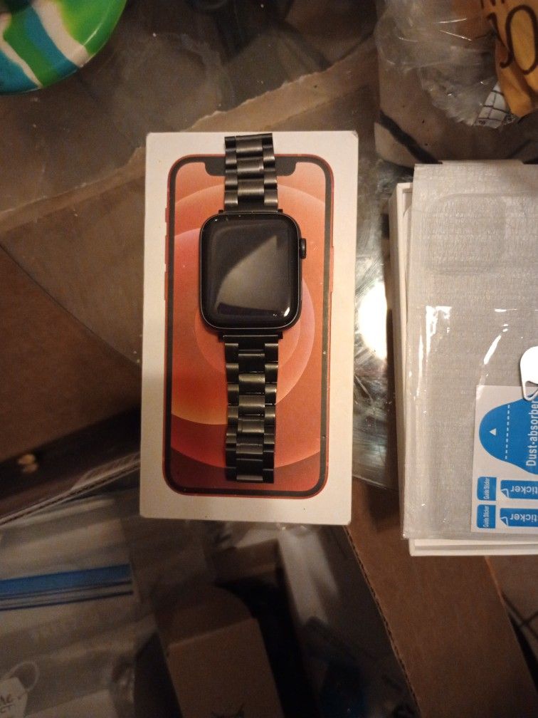 iPhone 12 Mini And iPhone Watch 6. 44mm
