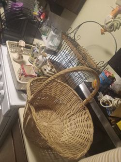 I Am Selling All These Antique And Decor Everything For $100 I Am Selling A Bundle