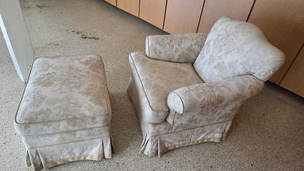 Mint PROEFESSIONAL Upholstered Armchair & Ottoman 