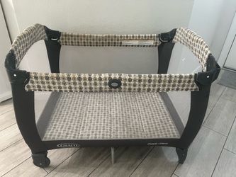 Graco Pack 'n Play Portable Playard