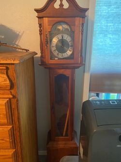 FREE Vintage grandfather clock