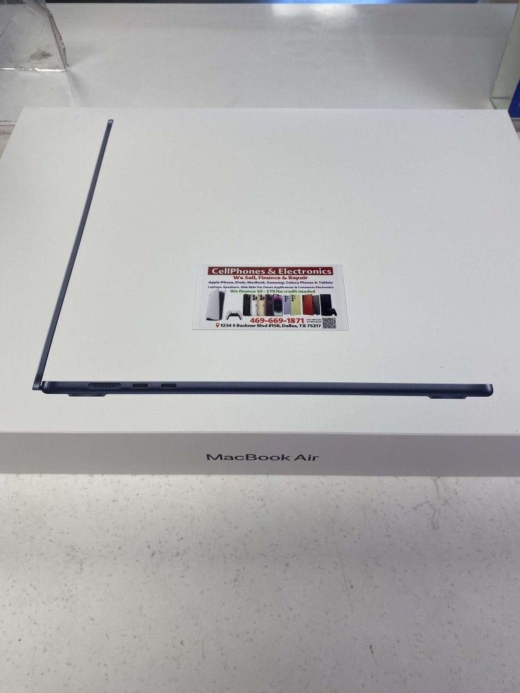 Macbook Air 13.3 Inch M2 Chip Brand New On Payments With $50 Down