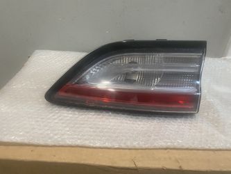 2020-2022 Ford Escape Left Trunk Lid 