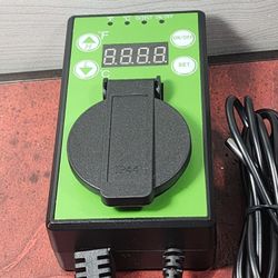 US Thermo 2 Digital Greenhouse Thermostat with Summer/Winter Function. Thermo2 digital thermostat