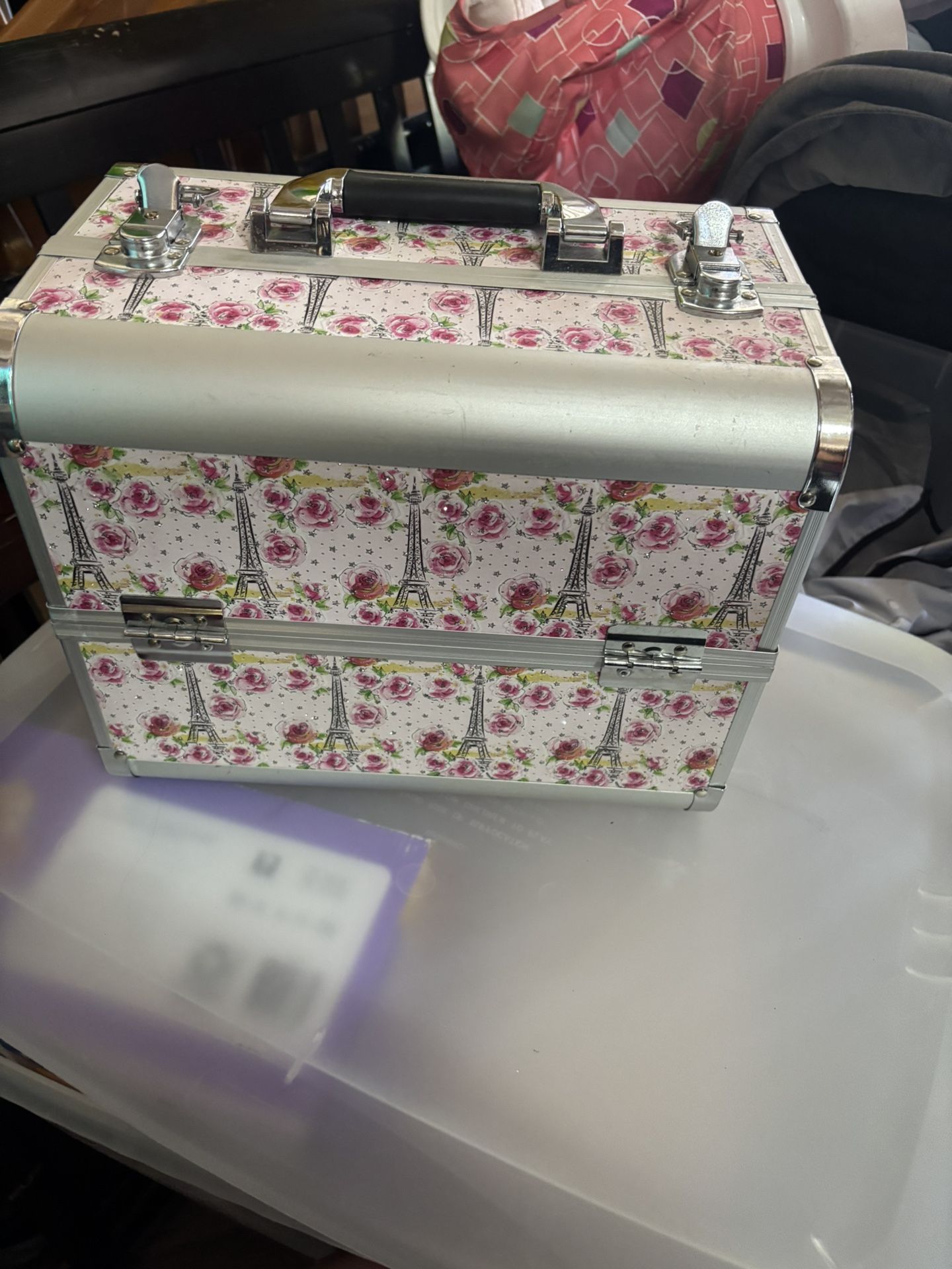 Make Up Box