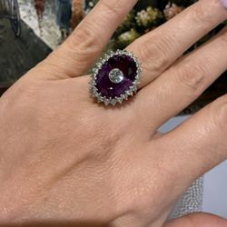 14K white gold amethyst and natural diamonds Absolutely gorgeous Ring 