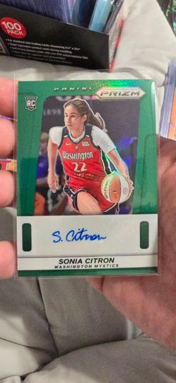 2025 Panini Select WNBA - Throwback Auto #TB-SC Sonia Citron (RC) Green Prizm SP