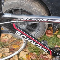 2016 Schwinn Solara 