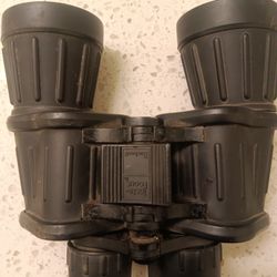 Bushnell Binoculars 