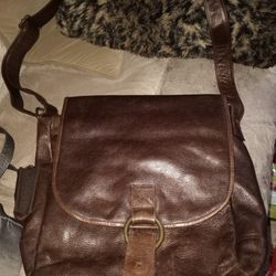 Very Nice Vintage Messenger Shoulder Bag