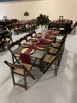 Barn Wood Tables And Chairs 