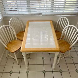 Dinning table with 4 chairs