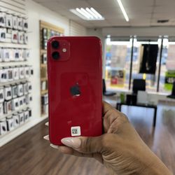 iPhone 11 64GB Unlocked