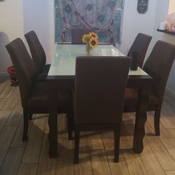 Kitchen Table