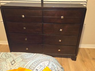 Queen size bed frame, 8 drawer dresser and drawer chest
