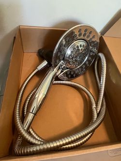 Delta A112.18.1M Handheld Shower Head with Hose