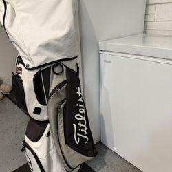 Titleist Golf Bag White