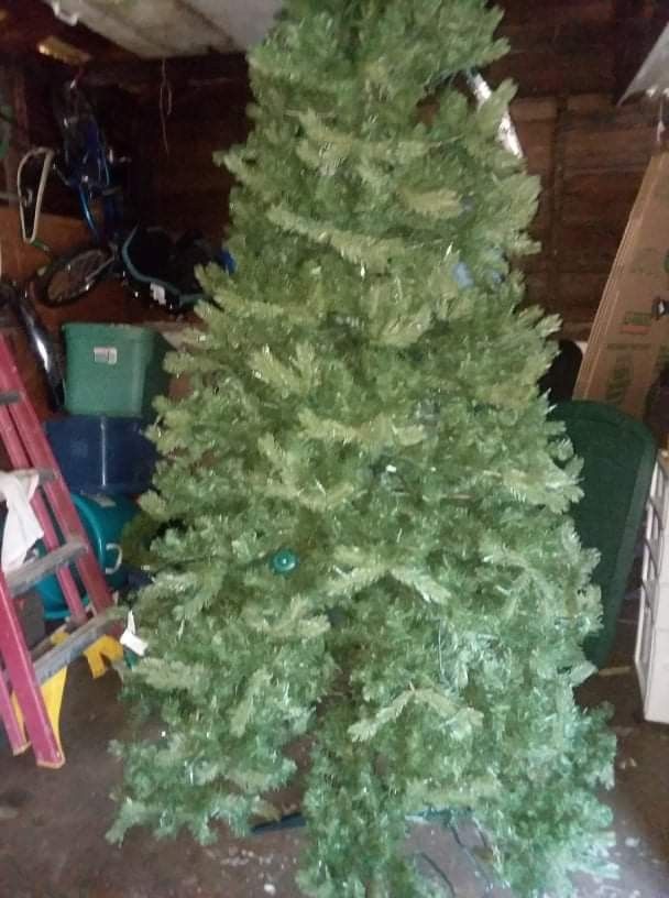 Christmas Tree 9 Feet With Lights... Brand New