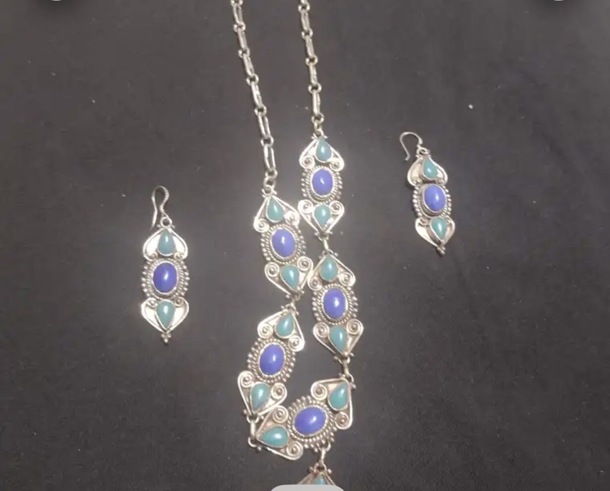 Turquoise Lapis Lazuli Necklace 