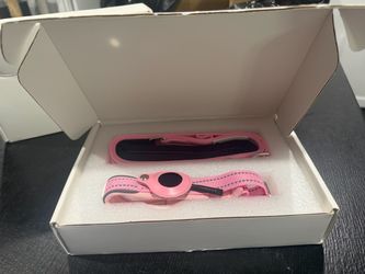New pink adjustable collar w/AirTag & leash set