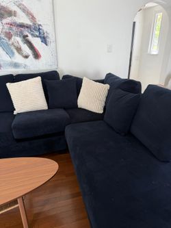 Living Spaces Harper Foam III Navy 2-Piece Sectional With Chaise