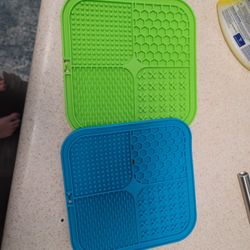 Pet Treat Plate