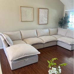 BRAND NEW IN BOX! RH Style 6 Piece CLOUD Modular Sectional Couch (FREE DELIVERY 🚚)