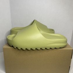 (NEW) Yeezy Slide Resin 