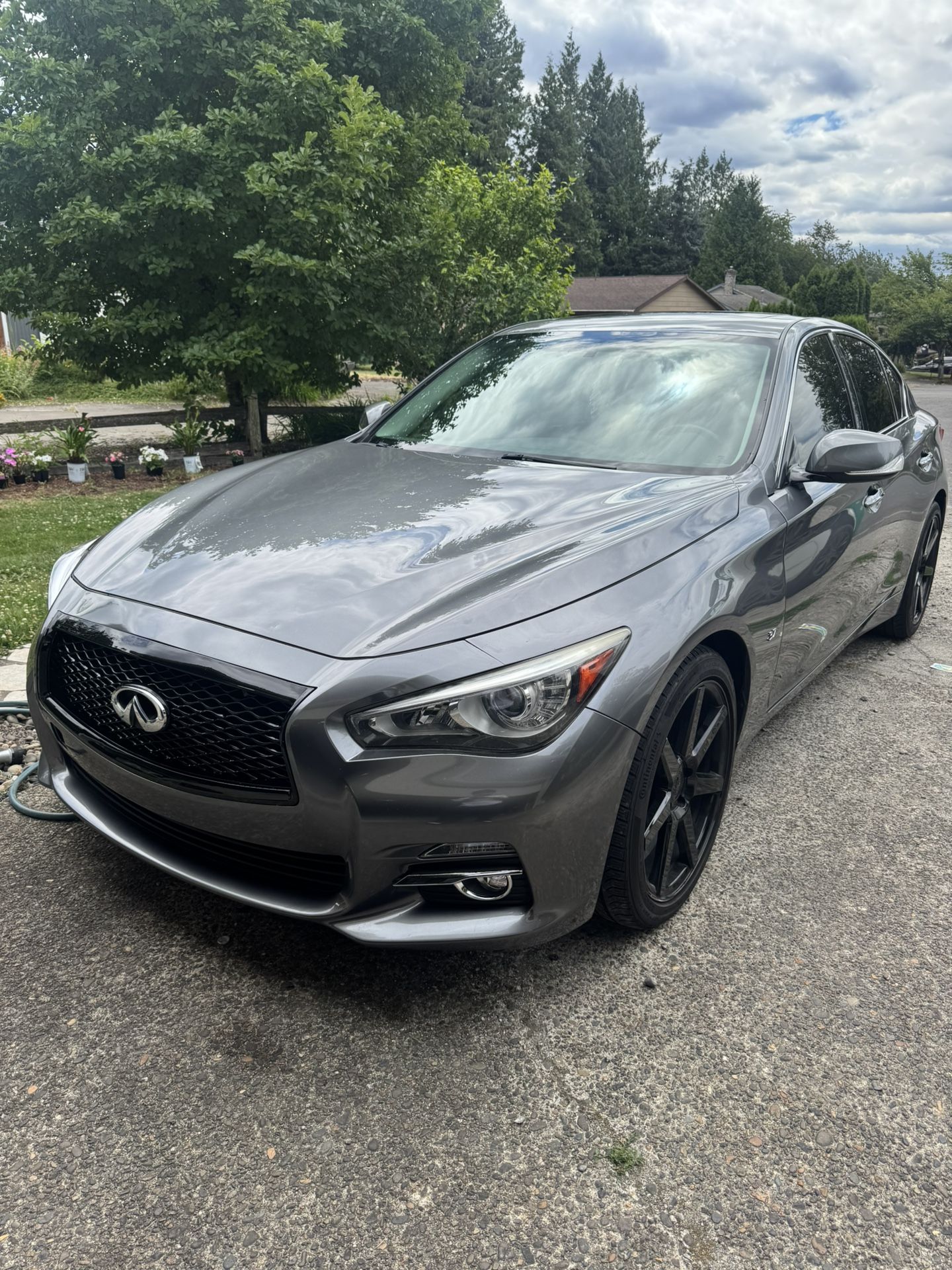 2015 Infiniti Q50