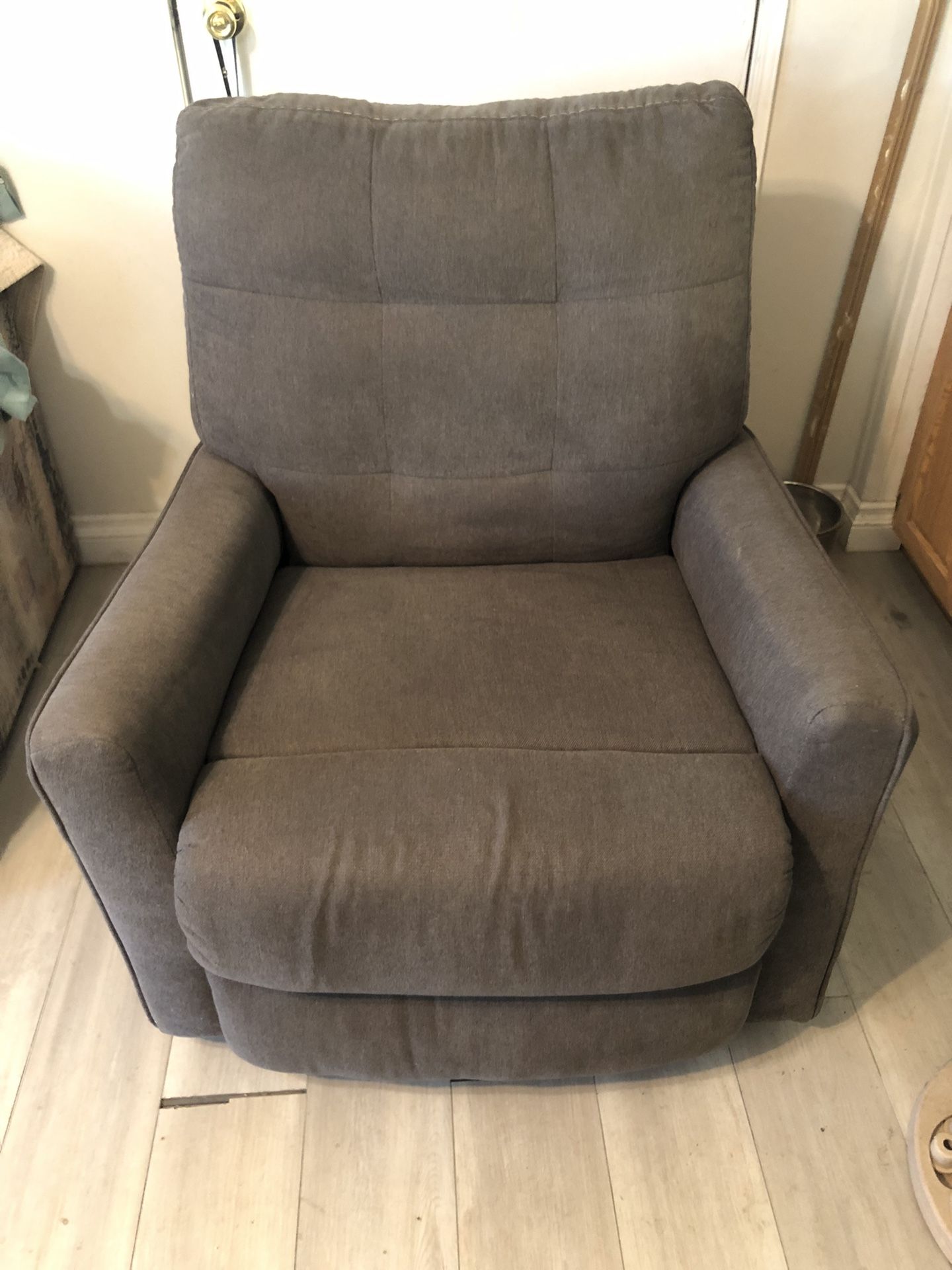 Recliner
