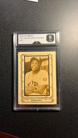 Willie Mays 1981 Legends- Graded 9